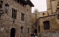 Het oude historische stadscentrum van Barcelona wordt aangeduid als het Ciutat Vela.