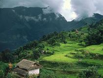 Nepal, Num Village
