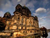 De Berliner Dom in Oost-Berlijn