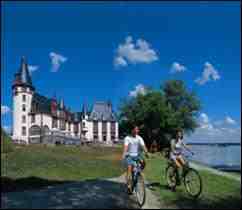 Fietsvakanties en fietsen in Duitsland: Verken de rust, ruimte en bezienswaardigheden van het Duitse platteland. Hoe kan dat beter dan op de fiets?!
