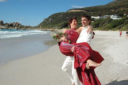 Strand bruiloft foto - gemaakt vlakbij Kaapstad!