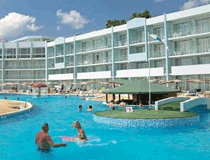 De keuze aan hotels, herbergen en campings is in Bulgarije zeer groot. Ga je voor luxe? Dan betaal je de hoogste prijs en zit je meestal direct in of aan het centrum. 