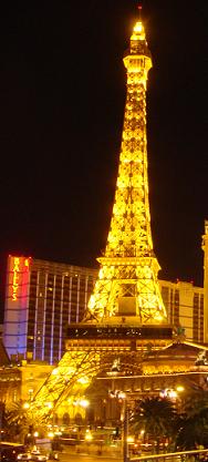 Degene die besluit vanuit Bally's Las Vegas te verkennen loopt via een overdekte boulevard naar Hotel Paris.