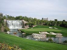 Wynn Las Vegas heeft een 18-holes golfbaan ontworpen door Tom Fazio en Steve Wynn. Dit is het enige golfterrein aan de Las Vegas Boulevard en is voorbehouden voor de gasten van het hotel.