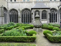 In de kloostertuin komt ook een kunstwerk in het kader van Façade 2012