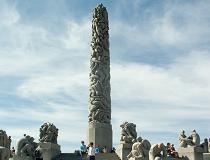 Het Beeldenpark van Vigeland (Vigeland Sculpturen Park) in Oslo. Alle sculpturen zijn gemaakt door Gustaf Vigeland.