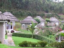 Uganda, Bunyonyi Safaris Resort